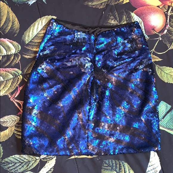 Sequin Bebe Miniskirt - Picture 2 of 4